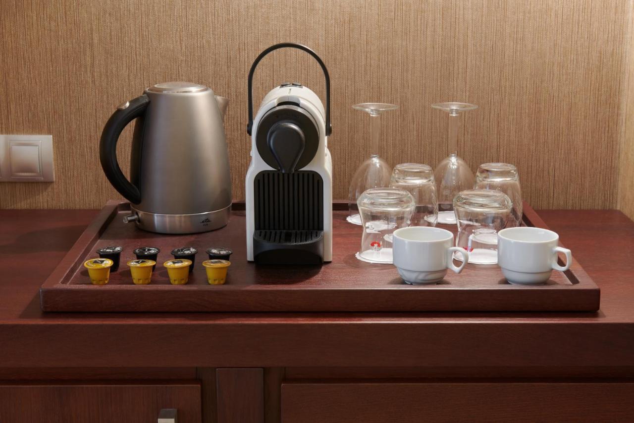Singer Hotel 4*